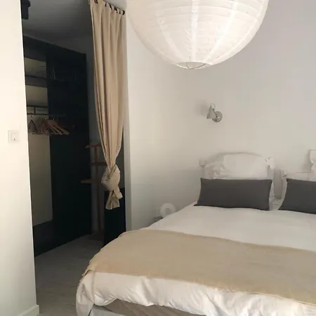 Blanche Pres De Soulac/mer 4*