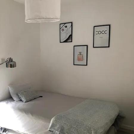 Hotel Blanche Pres De Soulac/mer 4*