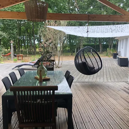 Blanche Pres De Soulac/mer Hotel 4*